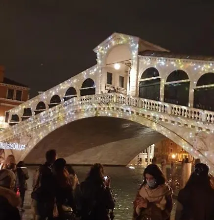 דירה Large 3 Flat Rialto