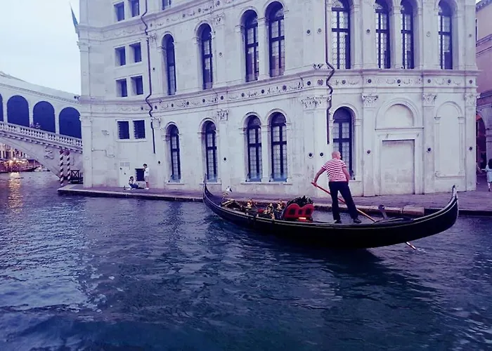 Large 3 Flat Rialto Apartamento *