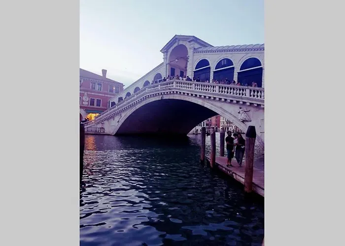 Large 3 Flat Rialto * Venezia
