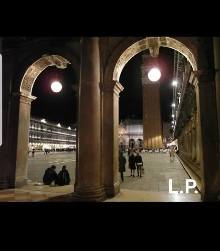 Appartamento Large 3 Flat Rialto Venezia